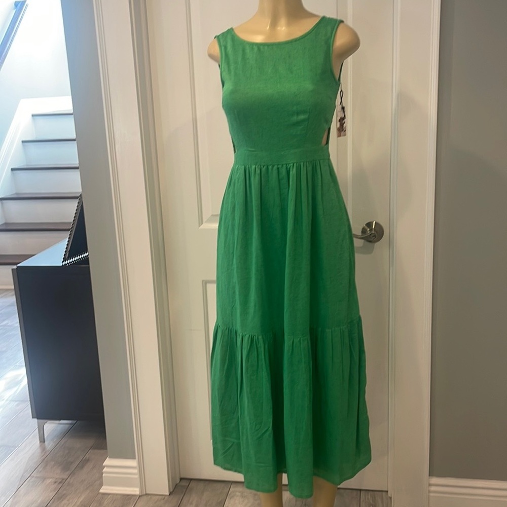 New Sincerely Jules Green Dress small